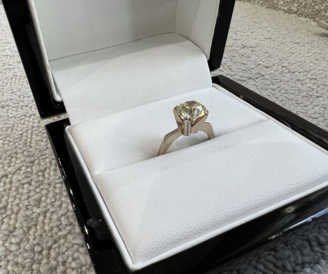 diamond ring